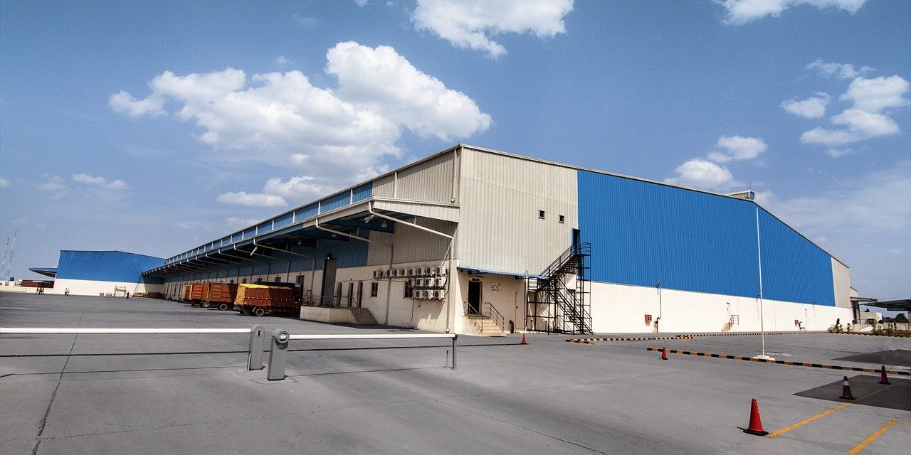 building-856444_1280 commercial property refurbishment